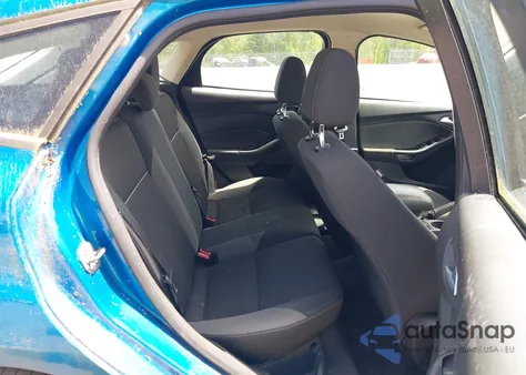 2012 Ford Focus Se z USA, uszkodzony, nr VIN 1FAHP3K29CL230126